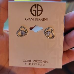 Heart-shaped earrings